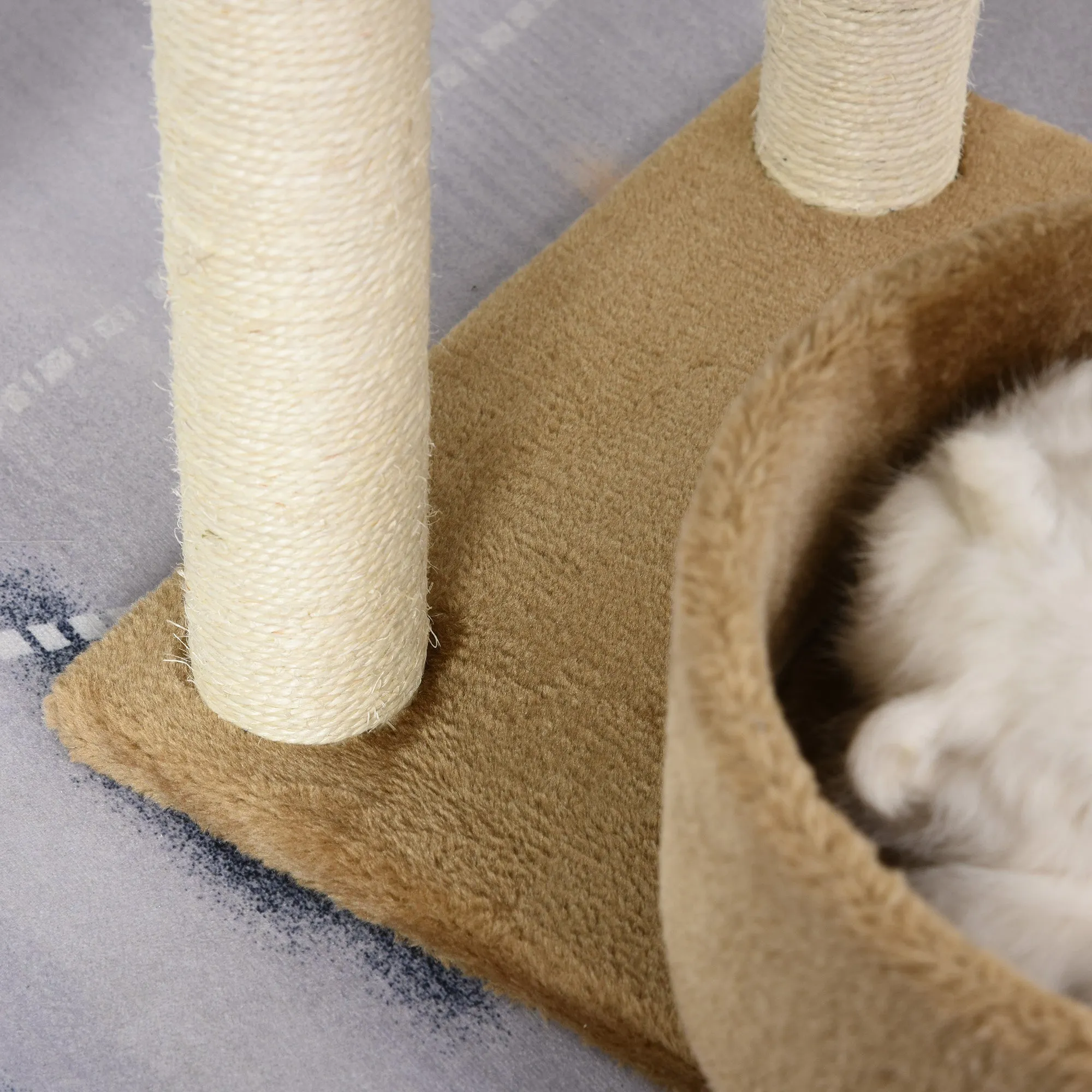 Cats Sisal Rope 3-Tier Scratching Tree w/ Dangle Toys Brown