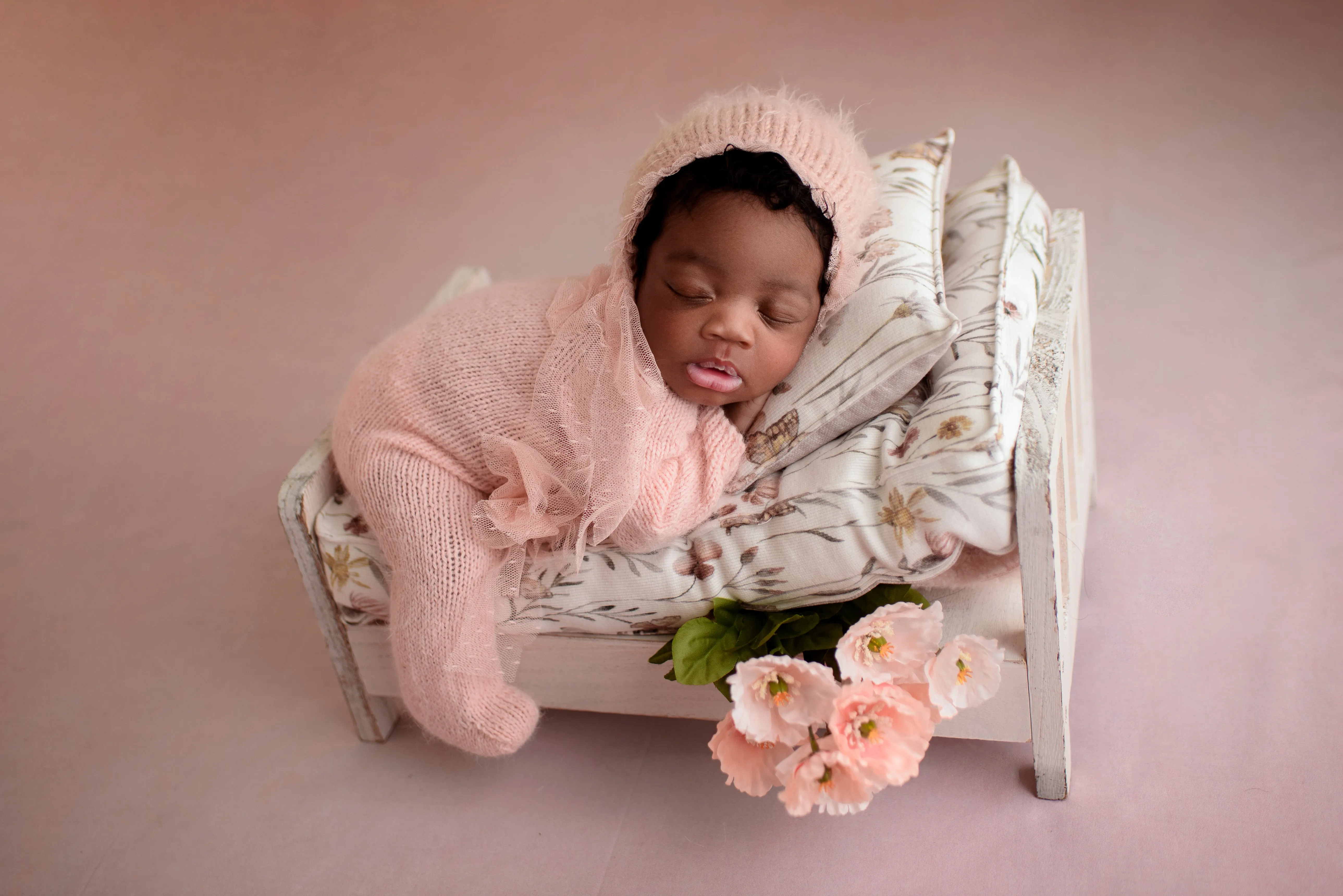 MADE TO ORDER- REVERSIBLE 2 Color Butterfly Field & Linen- NB Mattress