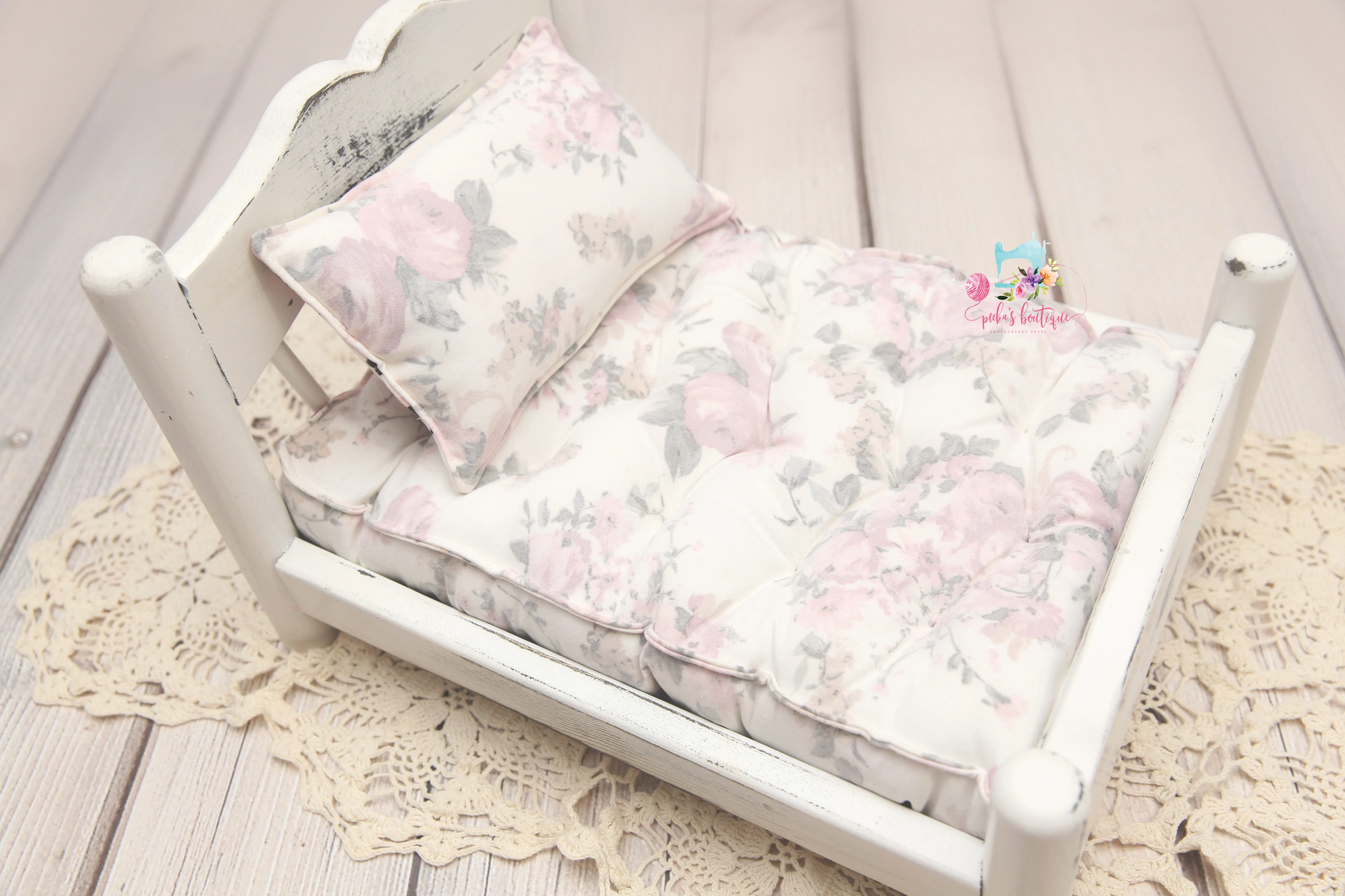 MADE TO ORDER- REVERSIBLE 2 Color- Carnations & Cream - NB Mattress