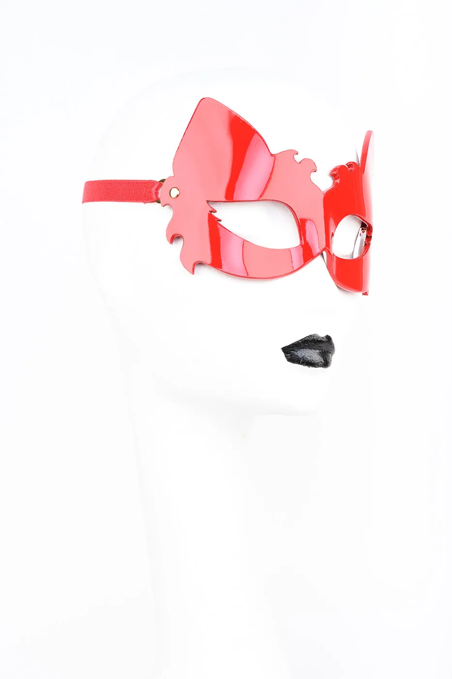 Roja Leone Molded Mask